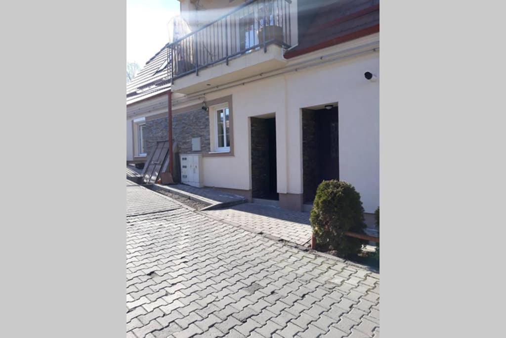 Zsizelle Rezidence Appartamento Braşov Esterno foto